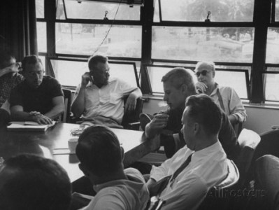 economist-mathematician-albert-wohlstetter-w-others-at-rand-corporation-research-institute