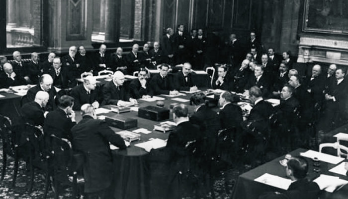 E.H. Carr and the Realities of World Politics – Benjamin Schwarz